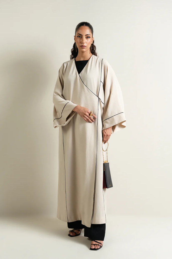 Beige Contrast Cover Up